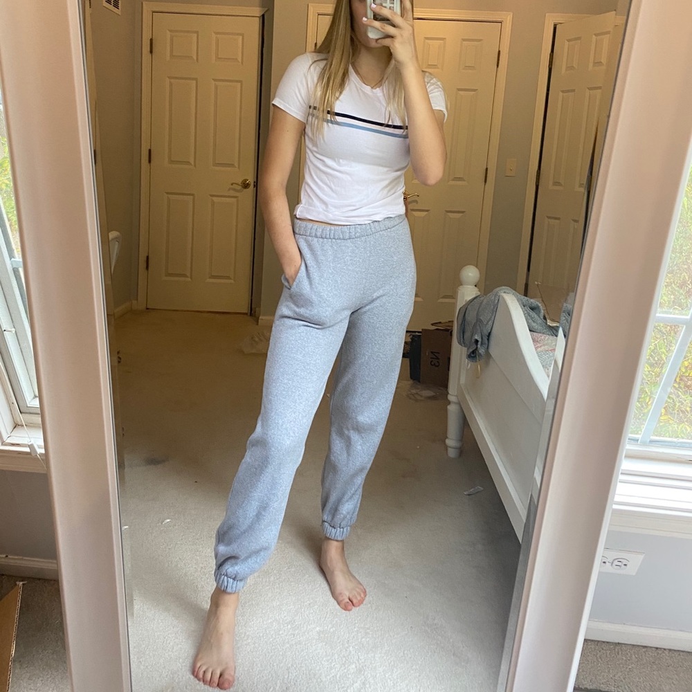 Grey Sweatpants~Brandy Melville~Size Small